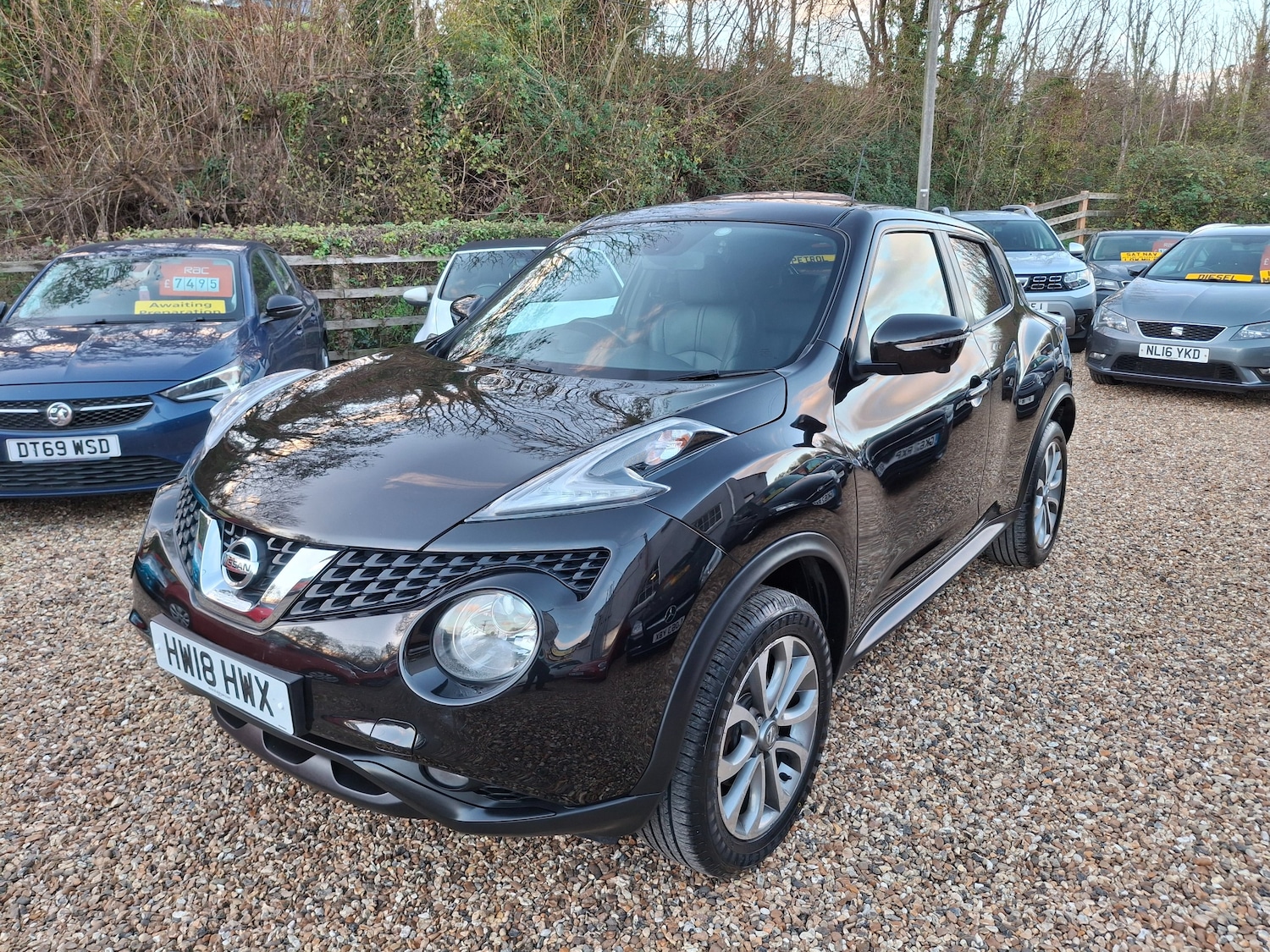 Used Nissan Juke 2018 for sale - 76635088: Photo 2