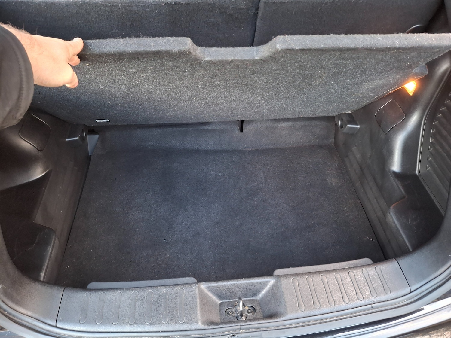 Used Nissan Juke 2018 for sale - 76635088: Photo 30