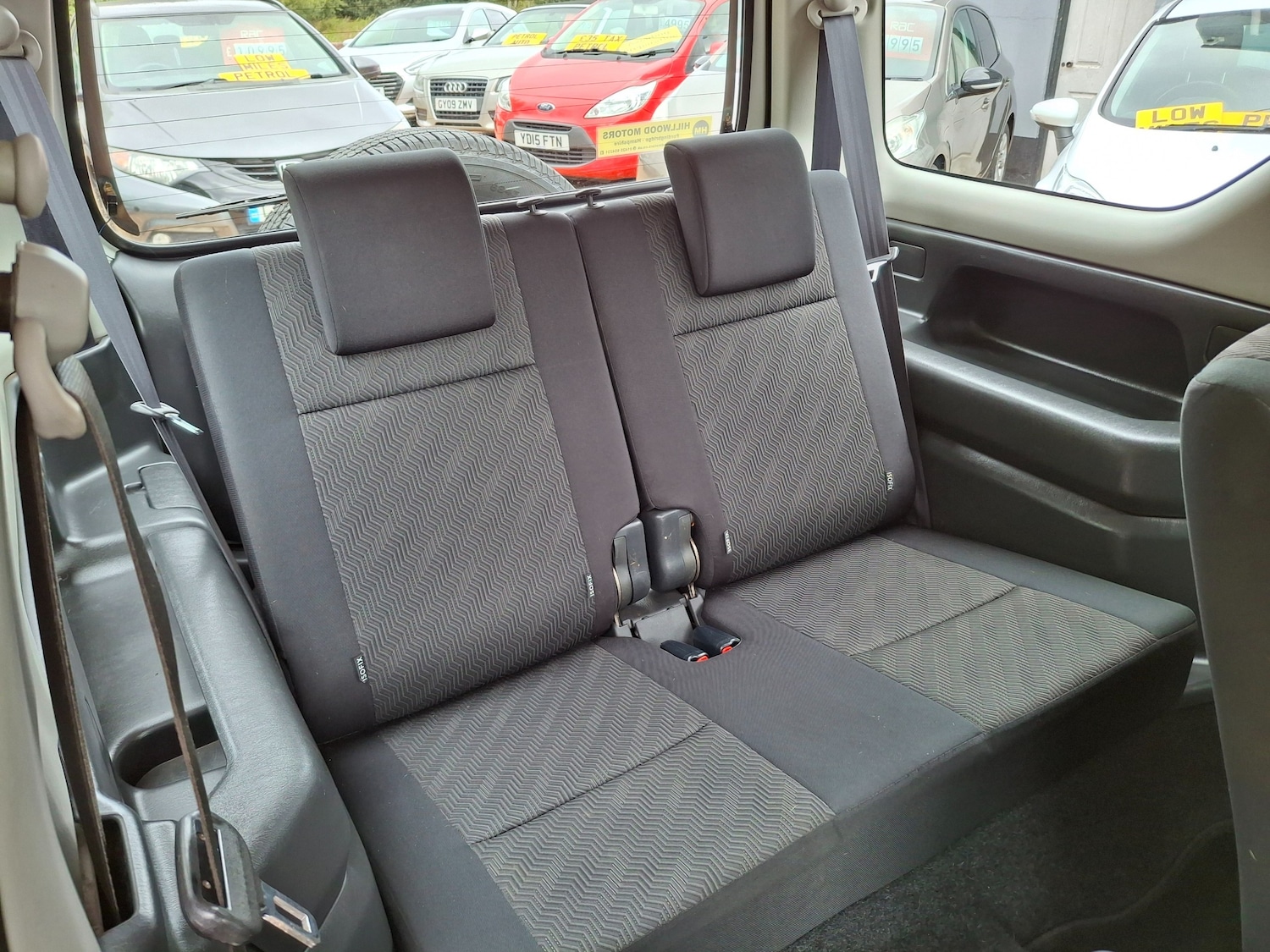 Used Suzuki Jimny 2015 for sale - 77389099: Photo 11