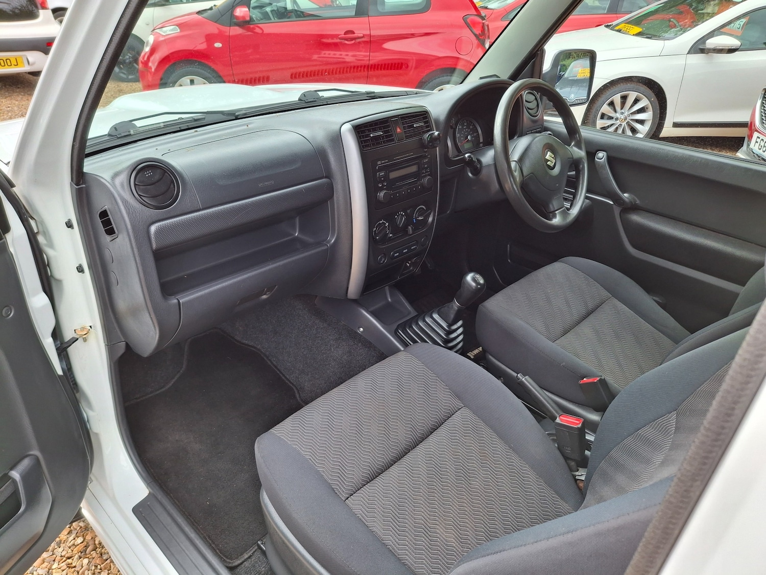 Used Suzuki Jimny 2015 for sale - 77389099: Photo 12