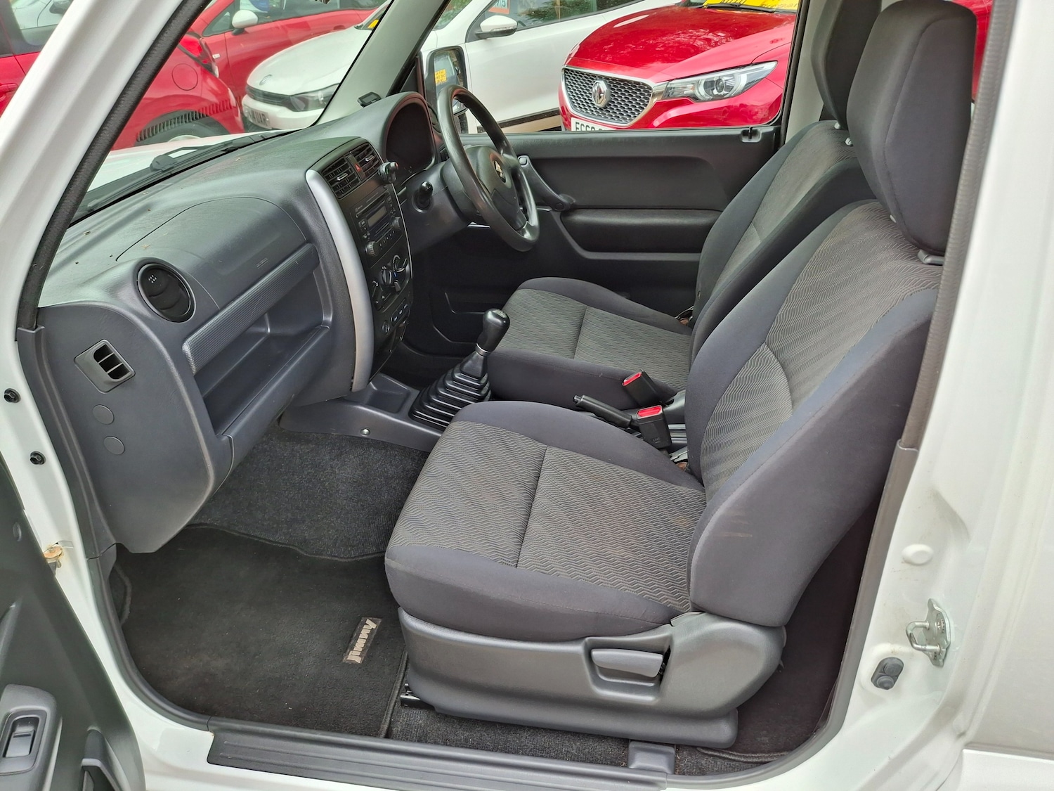 Used Suzuki Jimny 2015 for sale - 77389099: Photo 13