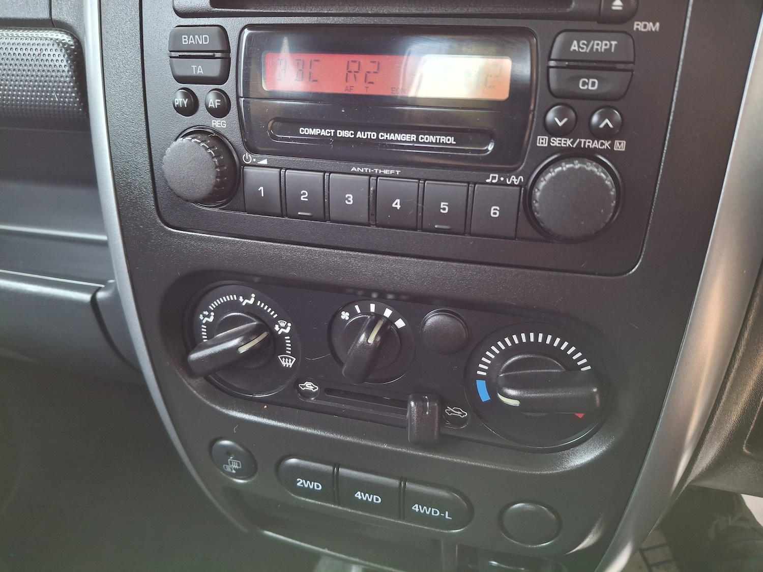 Used Suzuki Jimny 2015 for sale - 77389099: Photo 21