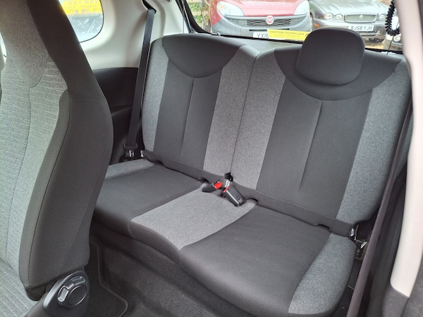 Used Citroen C1 2017 for sale - 76157772: Photo 14