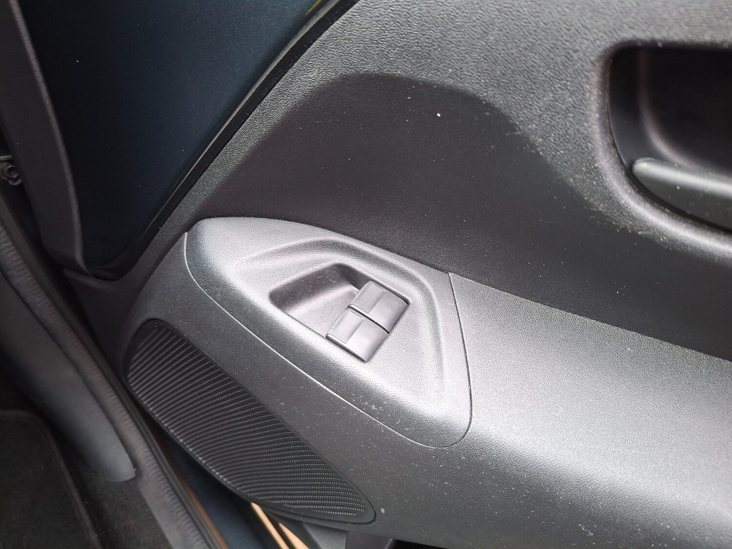 Used Citroen C1 2017 for sale - 76157772: Photo 24