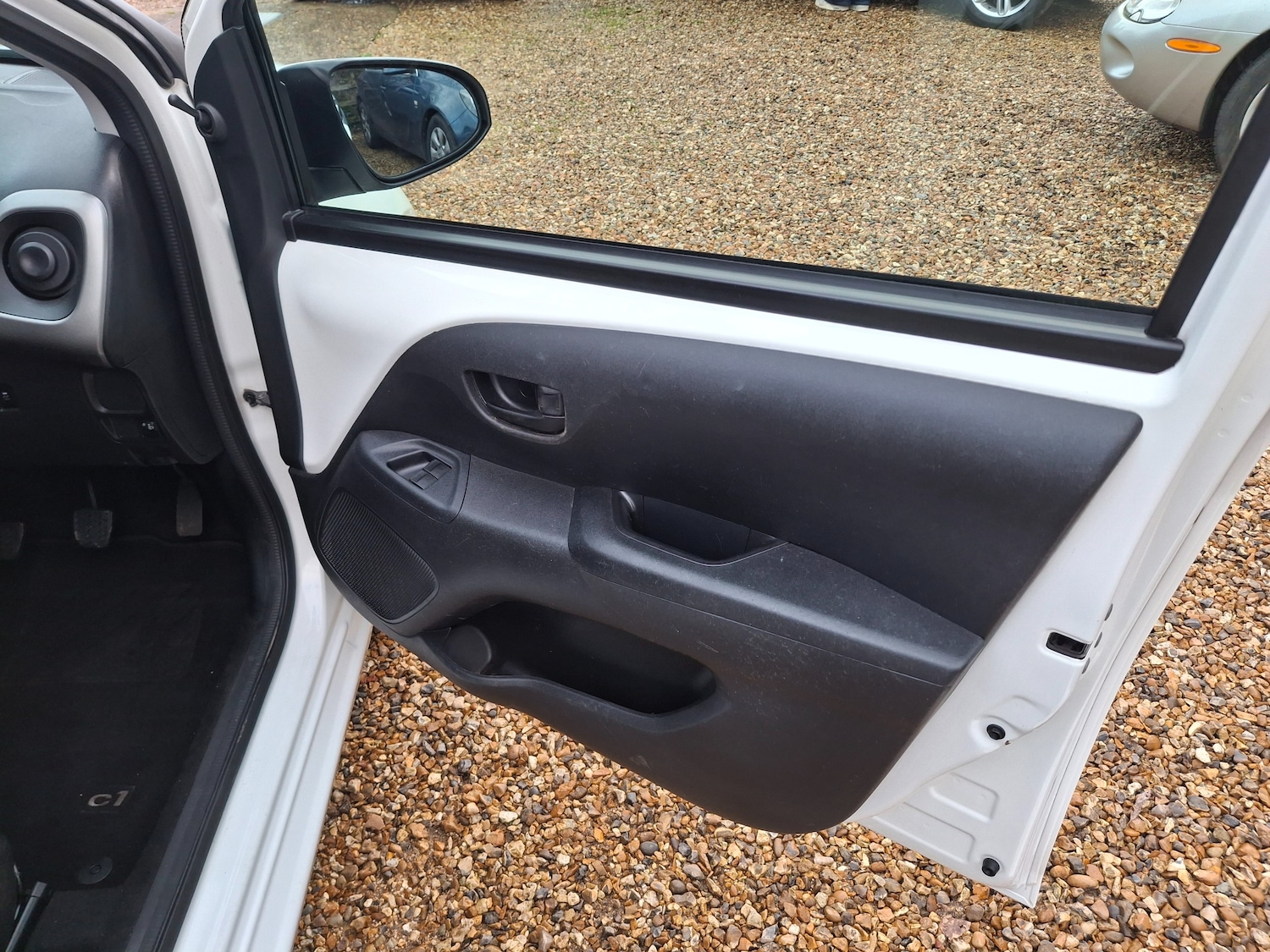 Used Citroen C1 2015 for sale - 77620358: Photo 17