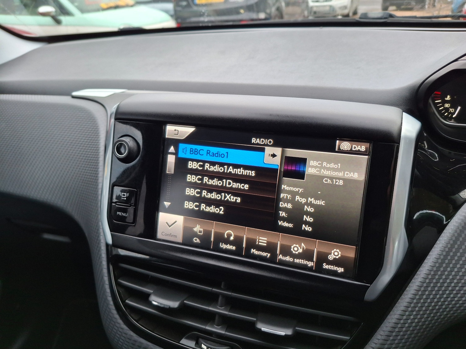 Used Peugeot 2008 2013 for sale - 76665372: Photo 19