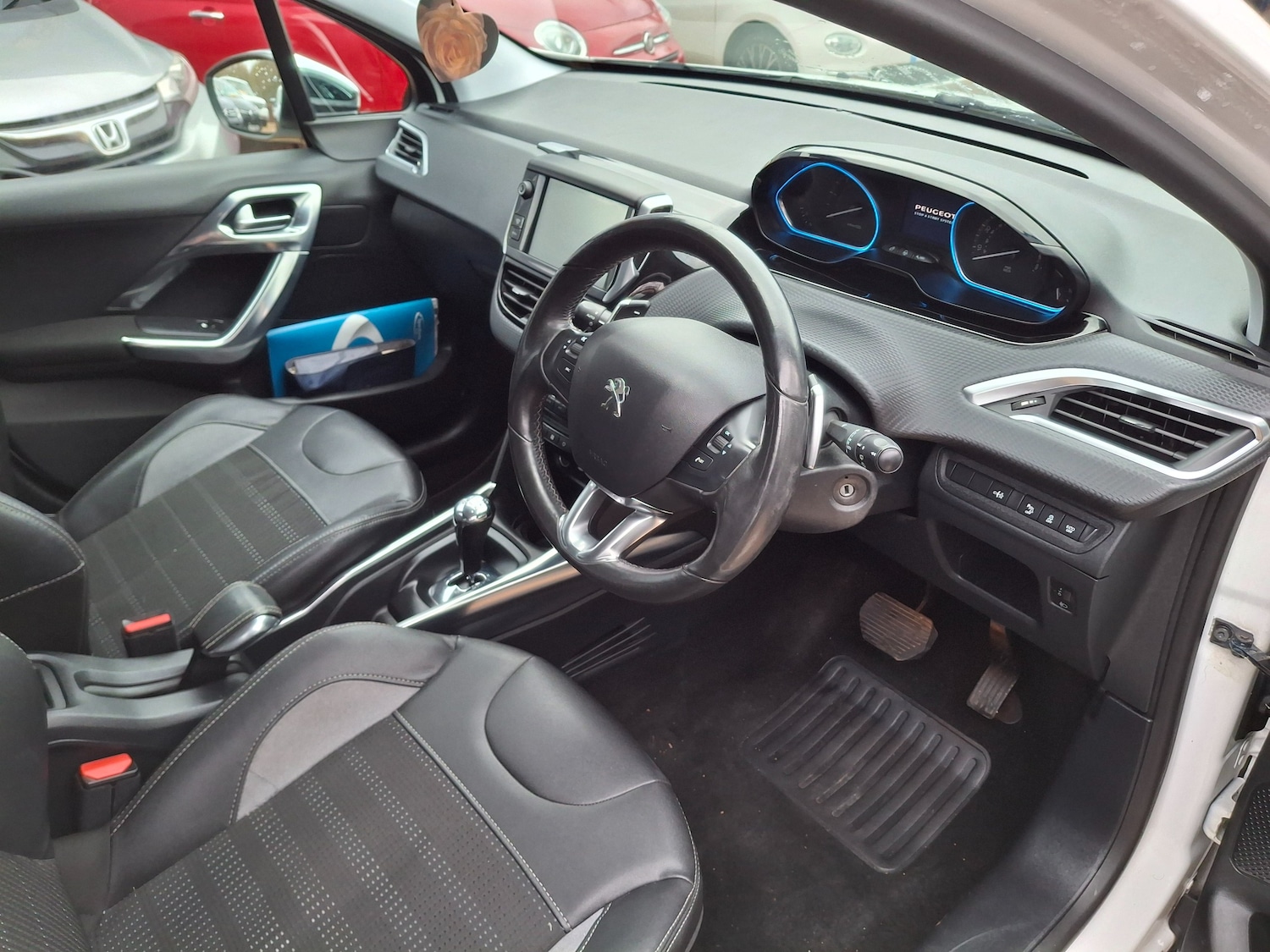 Used Peugeot 2008 2013 for sale - 76665372: Photo 9