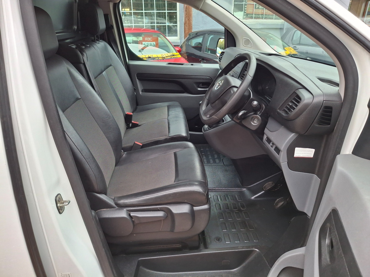 Used Vauxhall Vivaro 2020 for sale - 76273681: Photo 10