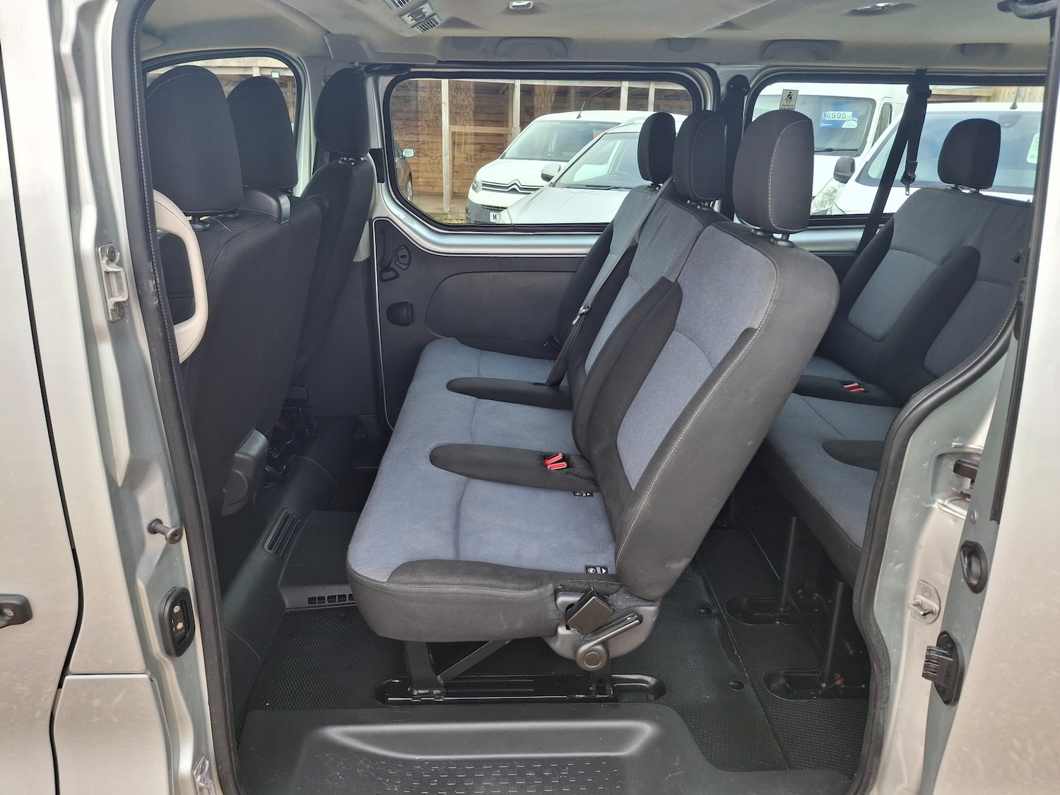 Used Vauxhall Vivaro 2016 for sale - 77552503: Photo 15