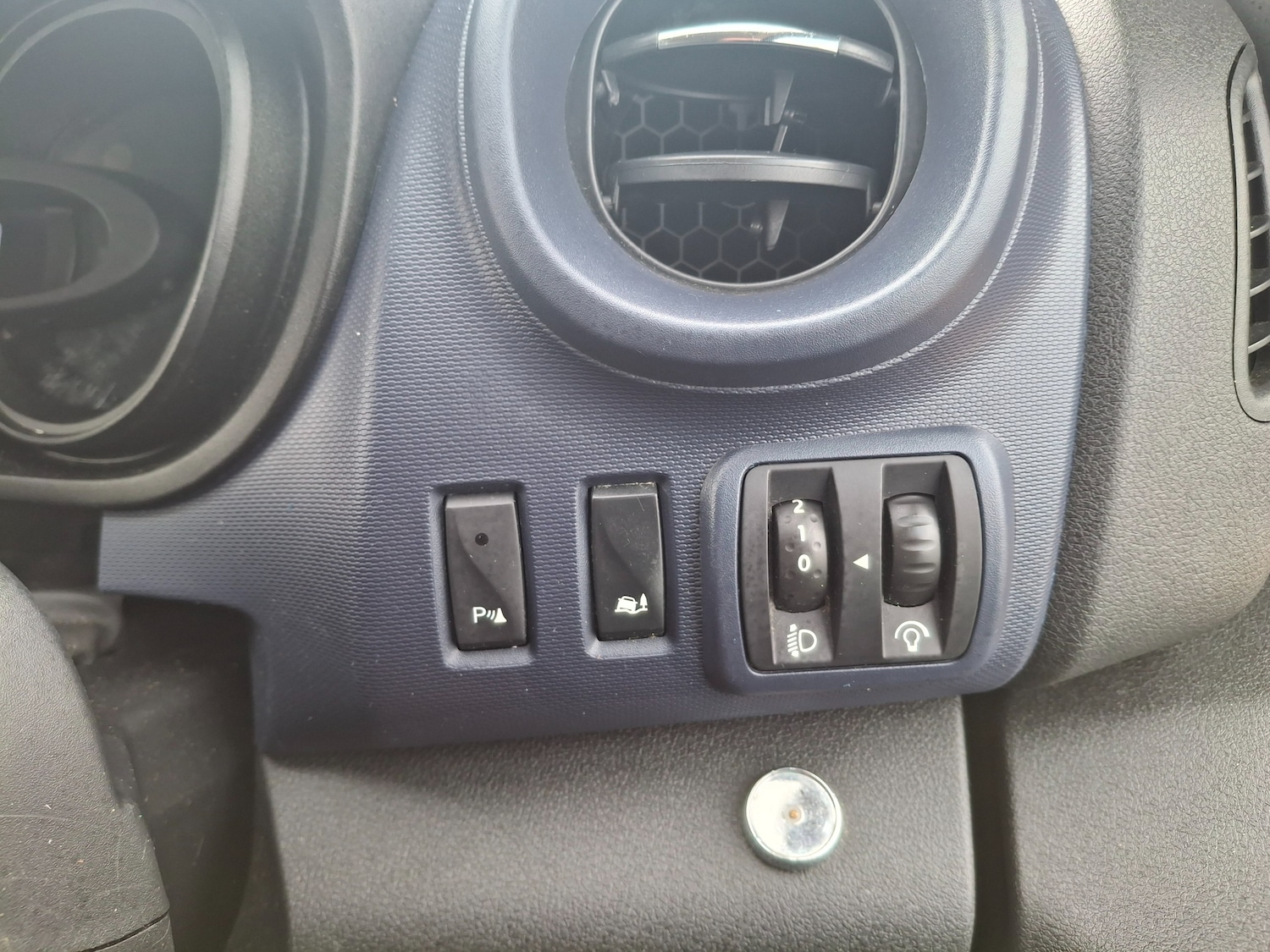 Used Vauxhall Vivaro 2016 for sale - 77552503: Photo 31