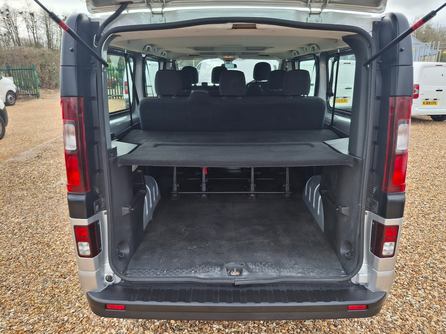 Used Vauxhall Vivaro 2016 for sale - 77552503: Photo 34