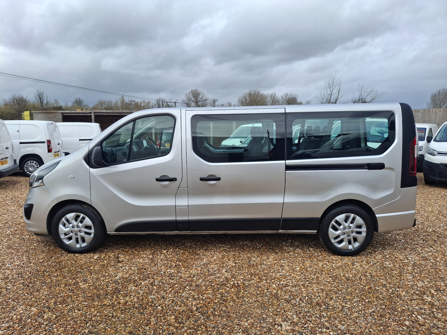 Used Vauxhall Vivaro 2016 for sale - 77552503: Photo 7
