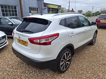 Used Nissan Qashqai 2017 for sale - 78134821: Photo