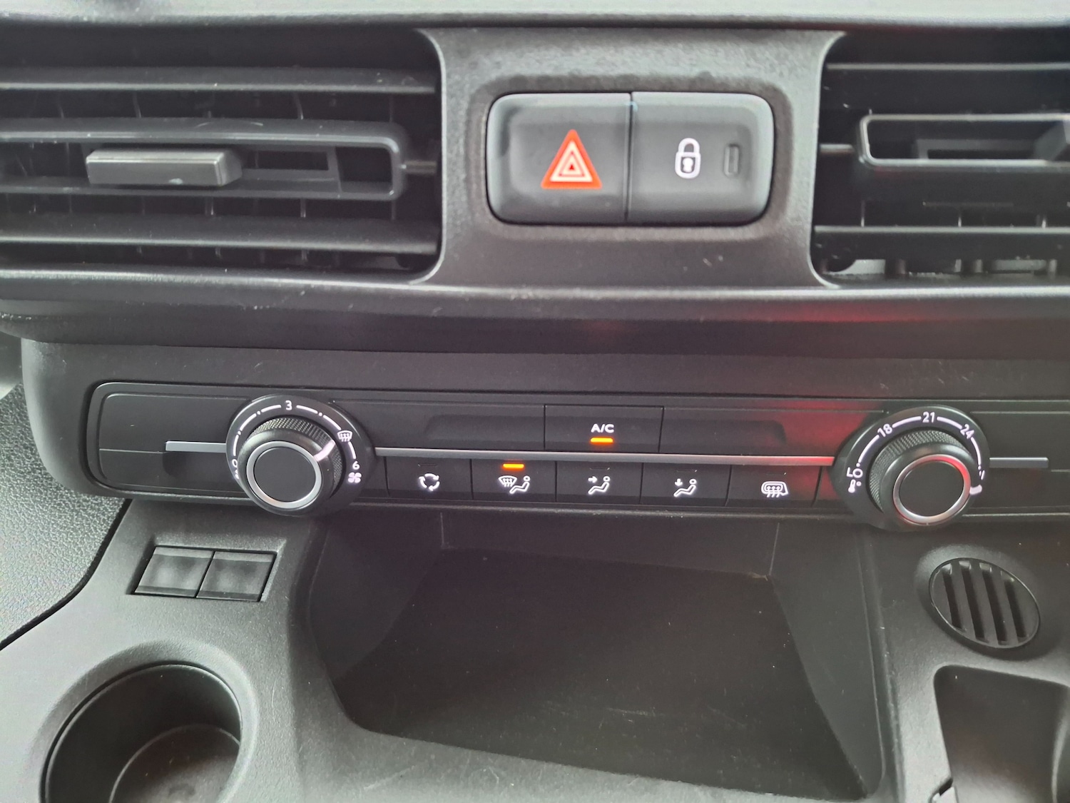 Used Citroen Berlingo 2020 for sale - 77249395: Photo 21