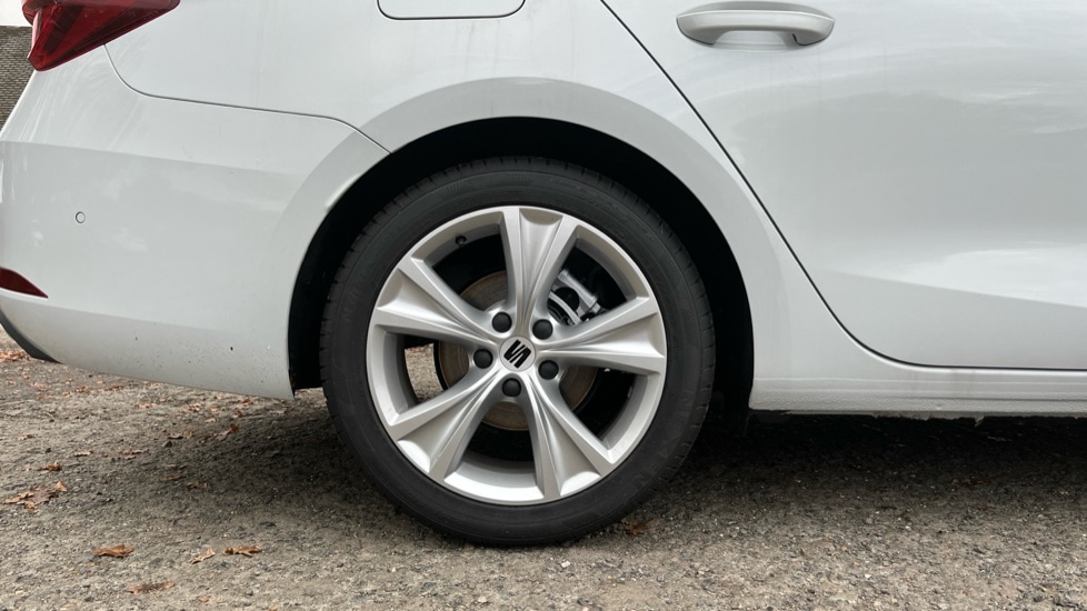 Used SEAT Leon 2025 for sale - 76609558: Photo 5