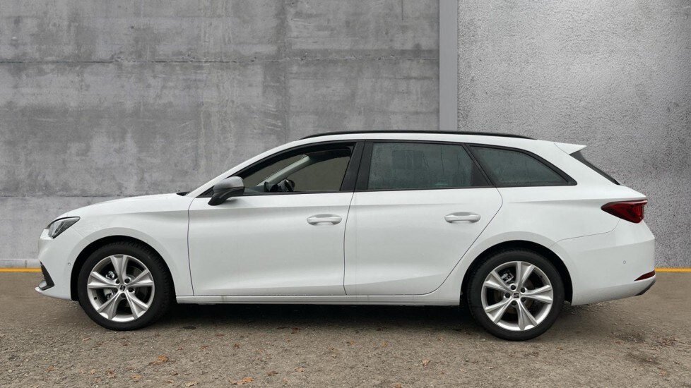 Used SEAT Leon 2025 for sale - 76609558: Photo 9