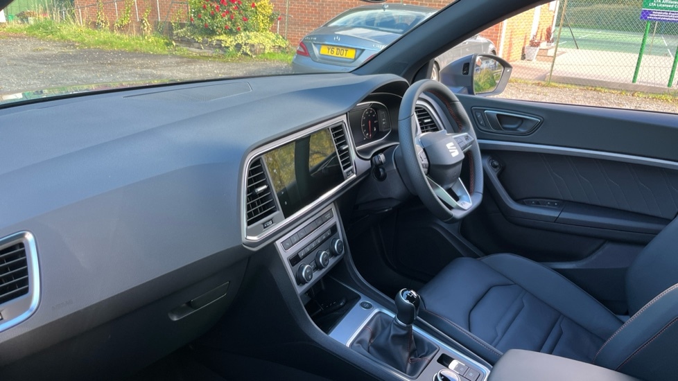 Used SEAT Ateca 2025 for sale - 76241516: Photo 2