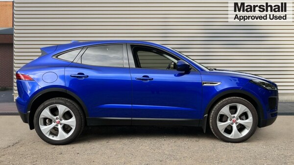 Used Jaguar E-Pace 2018 for sale - 76074527: Photo 2