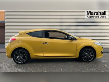 Used Renault Megane 2011 for sale - 76297443: Photo