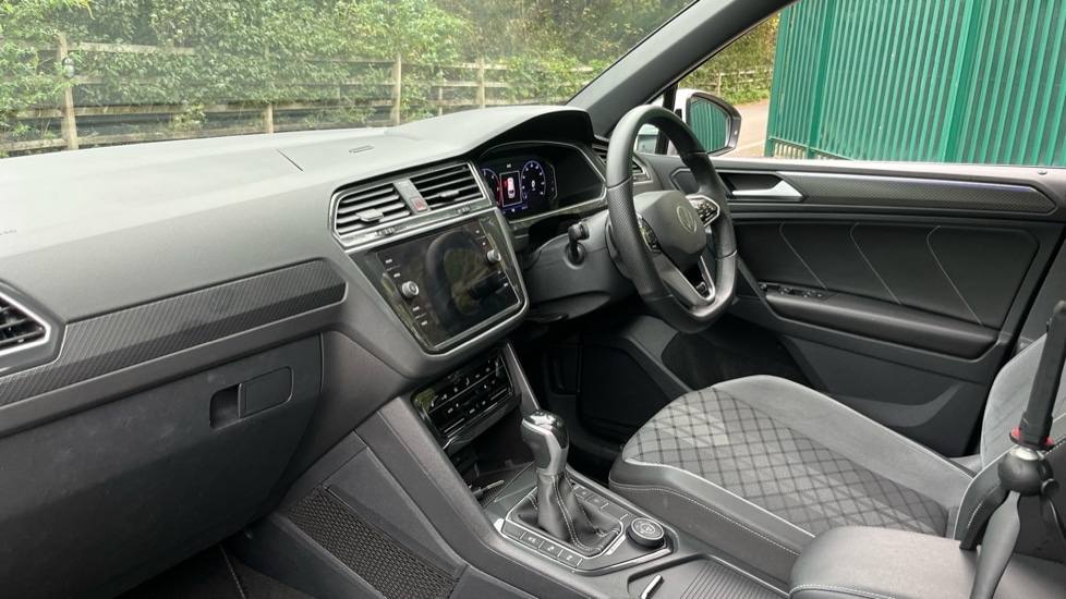 Used Volkswagen Tiguan 2021 for sale - 75852477: Photo 2