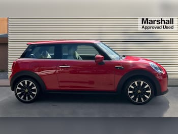 Used MINI Hatch 2022 for sale - 75636811: Photo
