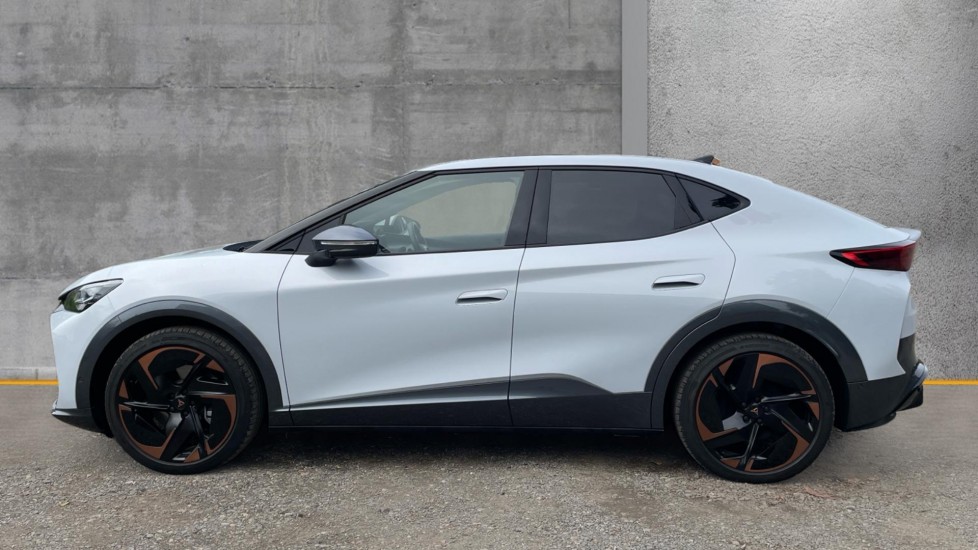 Used Cupra Tavascan 2025 for sale - 75910405: Photo 9