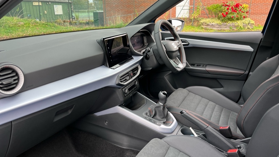 Used SEAT Arona 2025 for sale - 76609648: Photo 2