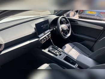 Used Cupra Leon 2024 for sale - 76033615: Photo 2