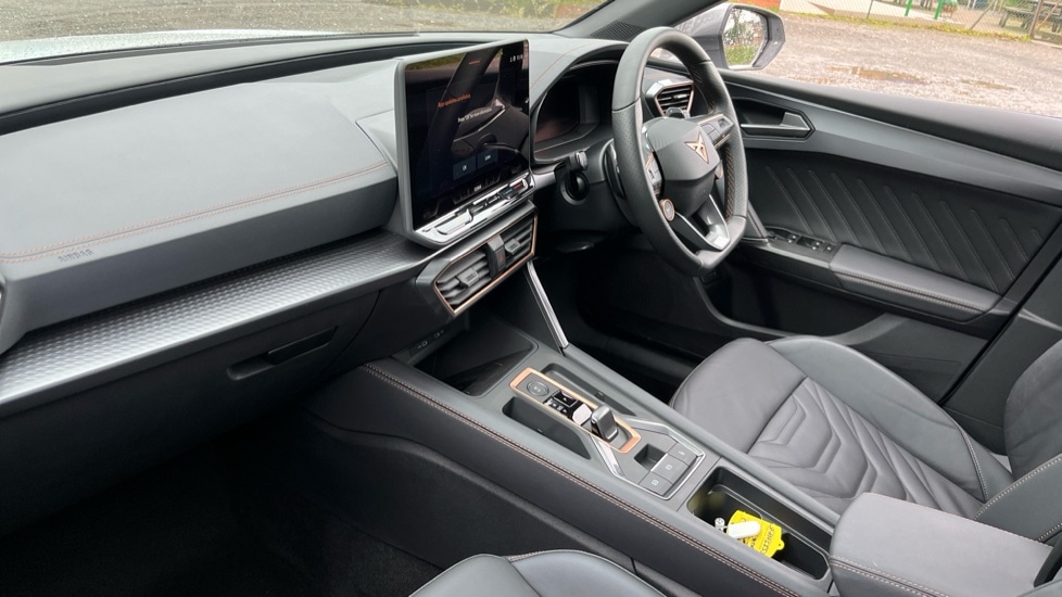 Used Cupra Leon 2025 for sale - 76888660: Photo 2