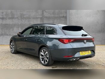 Used SEAT Leon 2025 for sale - 76241634: Photo