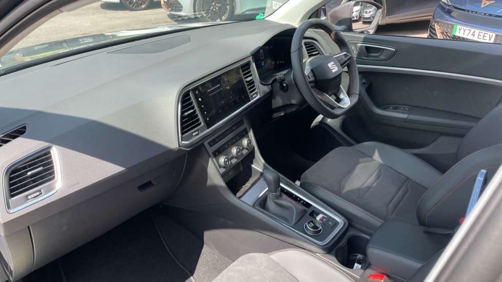 Used SEAT Ateca 2025 for sale - 75610628: Photo 2