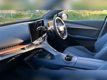 Used Cupra Tavascan 2025 for sale - 76563752: Photo