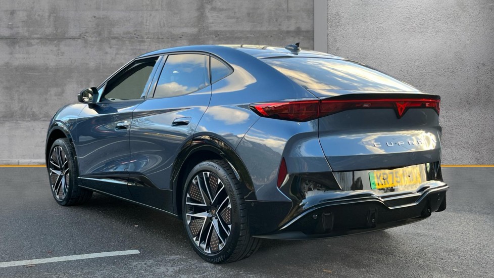 Used Cupra Tavascan 2025 for sale - 76966808: Photo 3