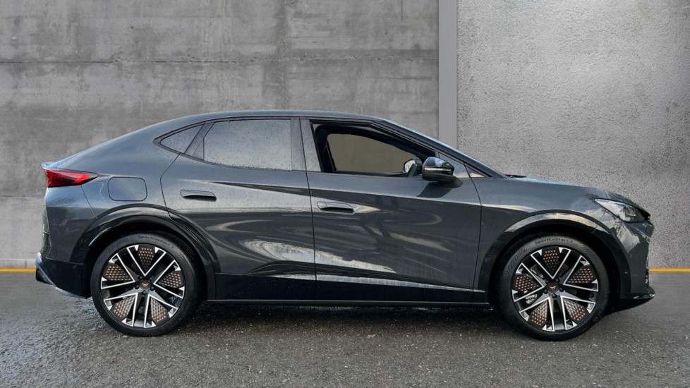 Used Cupra Tavascan 2025 for sale - 76731512: Photo 4