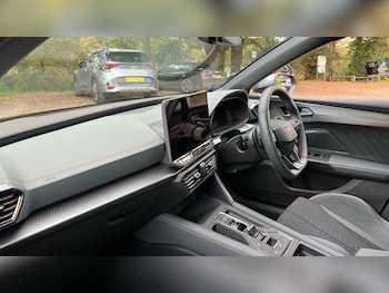 Used Cupra Leon 2025 for sale - 76350959: Photo