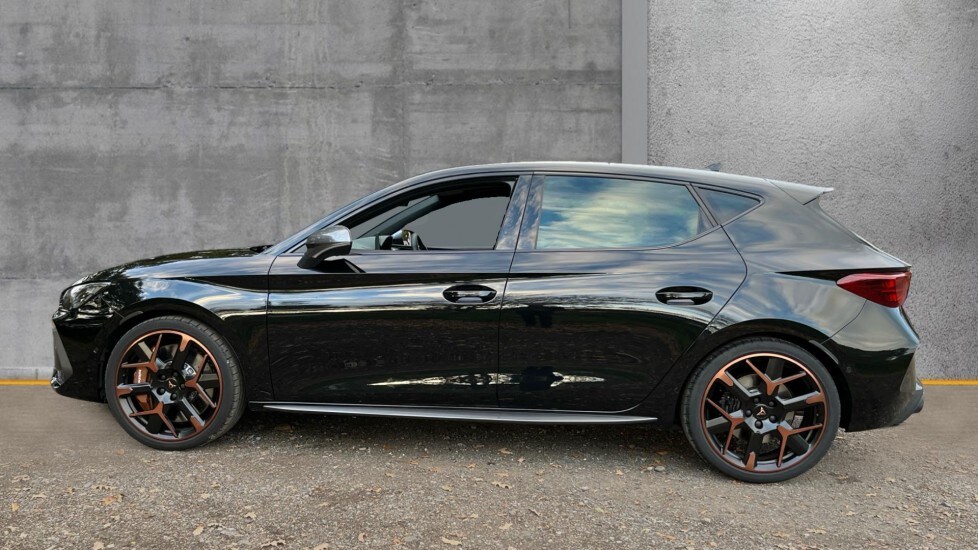 Used Cupra Leon 2025 for sale - 76350959: Photo 9
