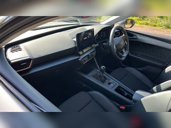 Used Cupra Leon 2024 for sale - 75979903: Photo 2