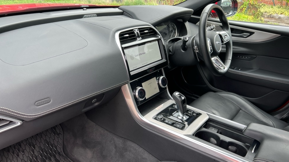 Used Jaguar XE 2023 for sale - 76901192: Photo 10