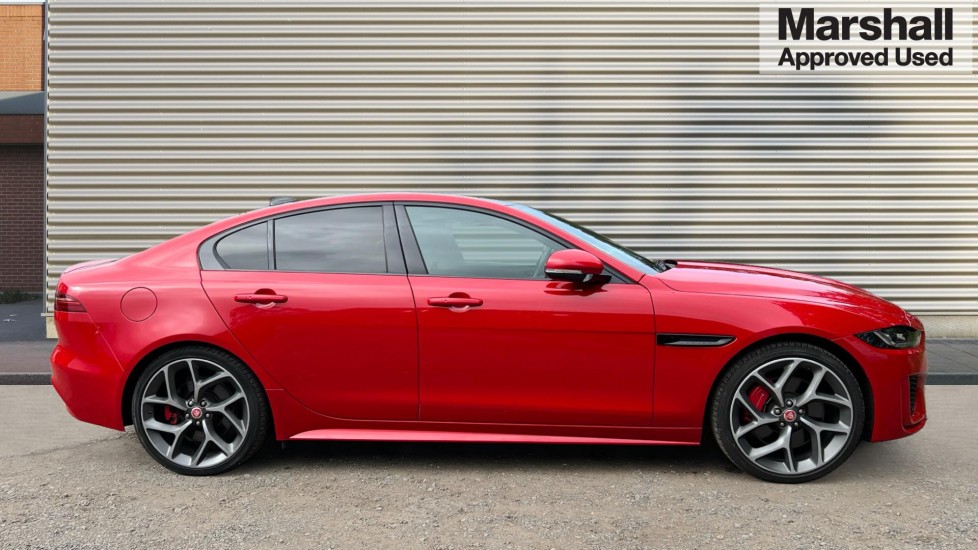 Used Jaguar XE 2023 for sale - 76901192: Photo 2
