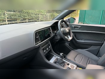 Used SEAT Ateca 2025 for sale - 76241490: Photo