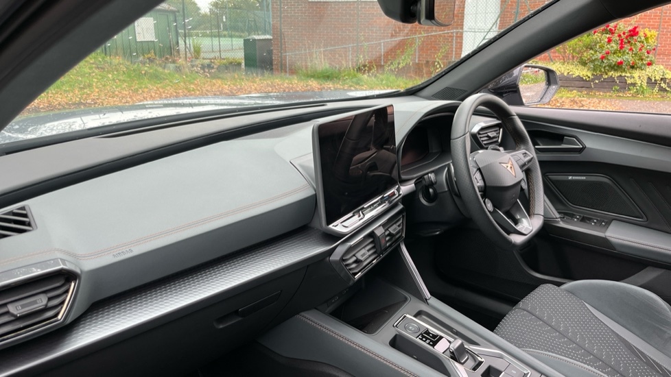 Used Cupra Formentor 2025 for sale - 76328263: Photo 2