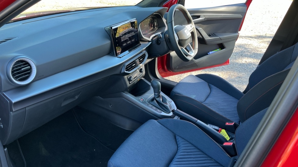 Used SEAT Arona 2025 for sale - 75921893: Photo 2