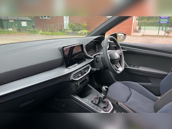 Used SEAT Arona 2025 for sale - 76241732: Photo