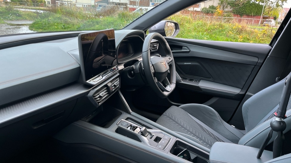 Used Cupra Leon 2025 for sale - 76647837: Photo 2