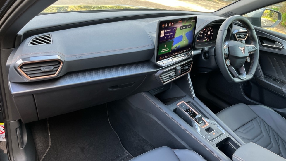 Used Cupra Leon 2025 for sale - 76104216: Photo 2