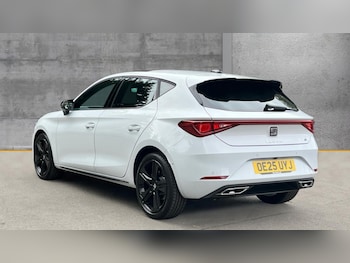 Used SEAT Leon 2025 for sale - 75537367: Photo