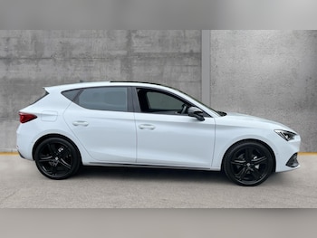 Used SEAT Leon 2025 for sale - 75537367: Photo