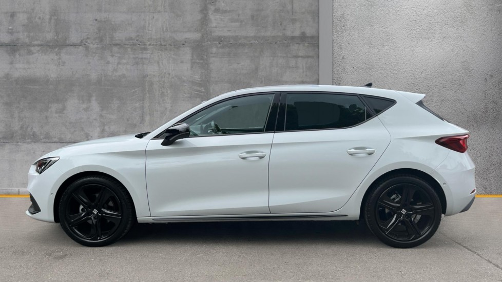 Used SEAT Leon 2025 for sale - 75537367: Photo 9