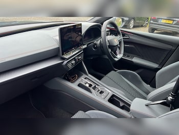 Used Cupra Leon 2025 for sale - 76289792: Photo 2