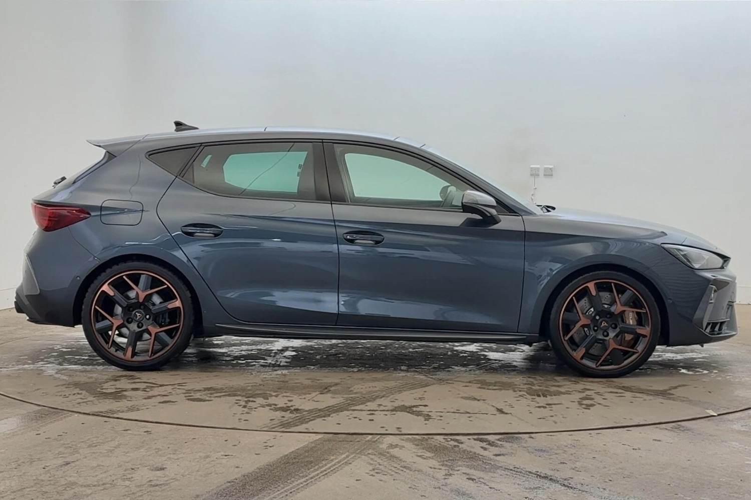 Used Cupra Leon 2025 for sale - 76037699: Photo 4